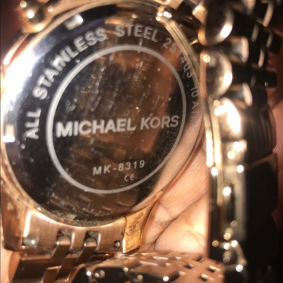Michael Kors Watch - Picture 2 of 3